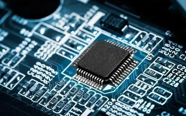 工控主板上PCIE插槽有什么作用？